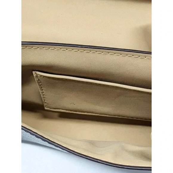 Michael Kors Saffiano Women's Leather Logo Fanny Pack Size S/M (MSRP $128) - Picture 5 of 10